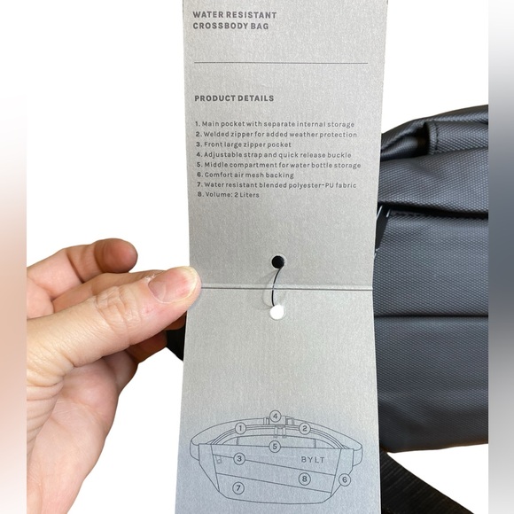 BYLT Water resistant crossbody bag NWT - Picture 3 of 9